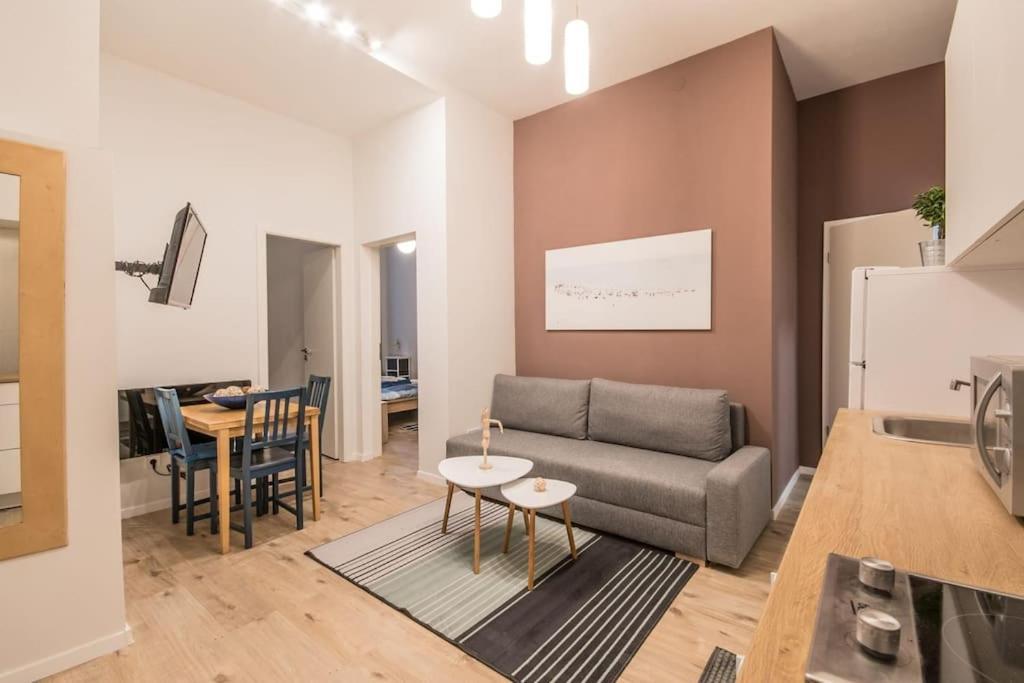 A+ Budapest Central Dob Street Apartment Exterior photo
